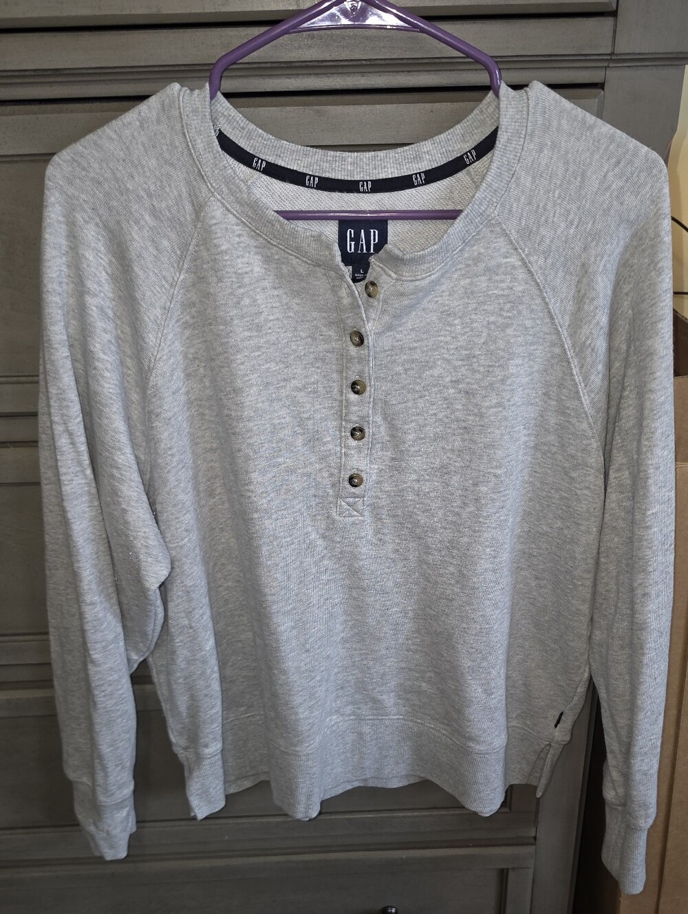 GAP Womens Light Gray Henley Pullover Sweater